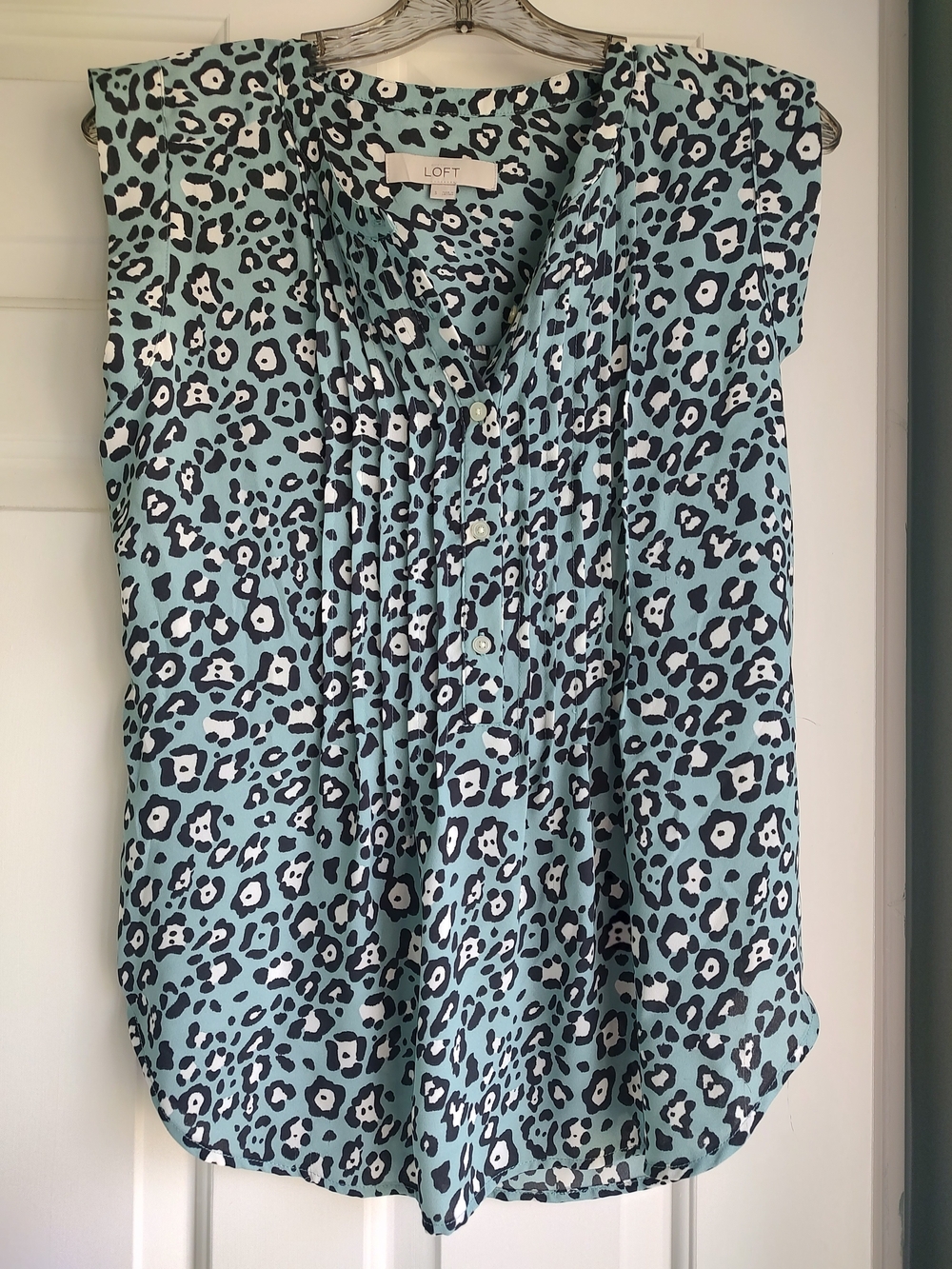 LOFT Mint Green Leopard-Print Pleated Sleeveless Top
